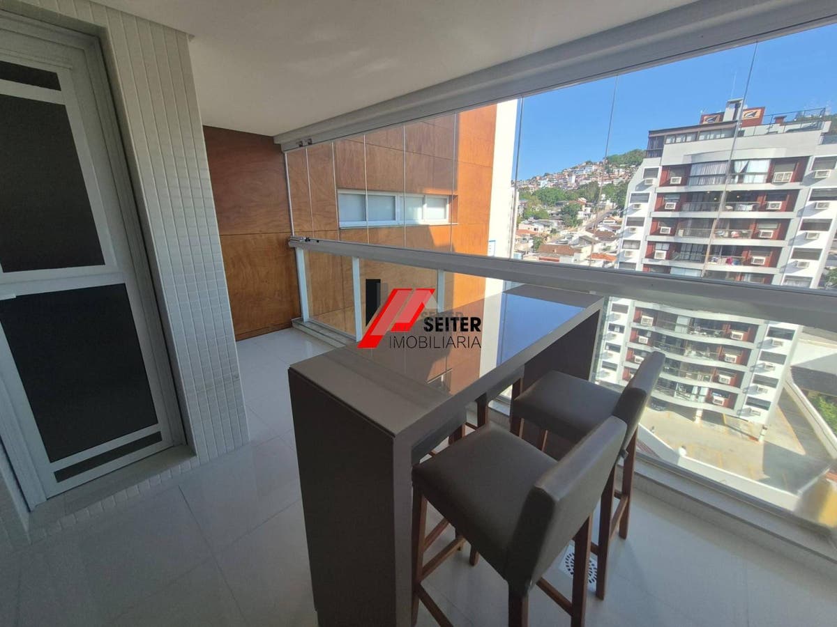 Apartamento de 2 quartos para alugar na Agronômica florianópolis