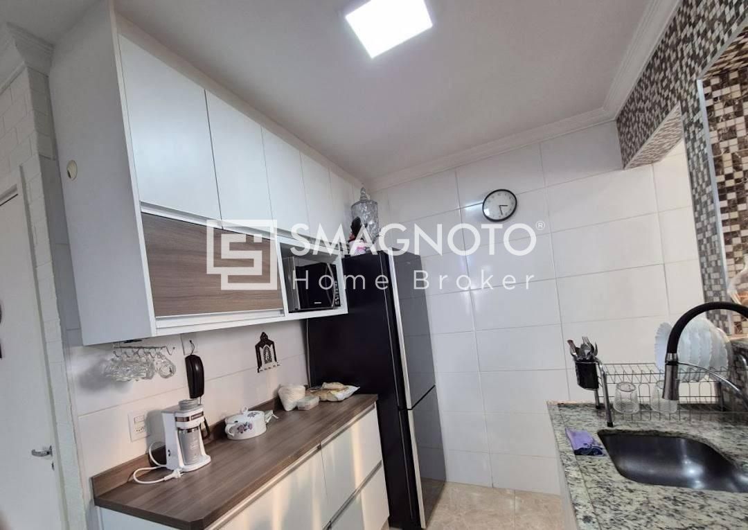 Apartamento com 3 dormitórios à venda, 78 m² por R$ 330.000,00 - Dois Córregos - Piracicaba/SP