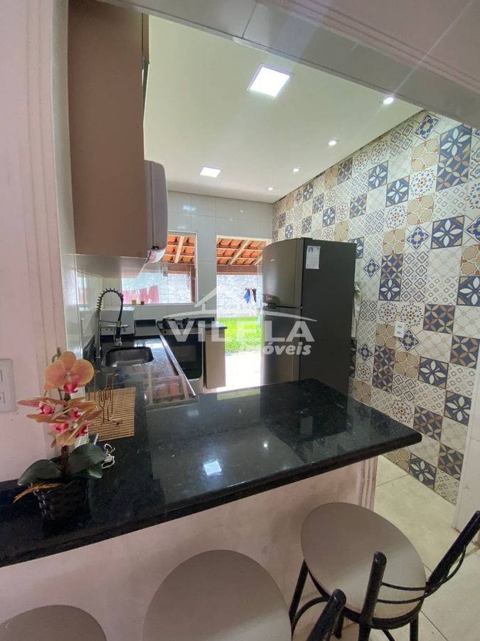Casa com terreno grande-travessão-caragatatuba-sp
