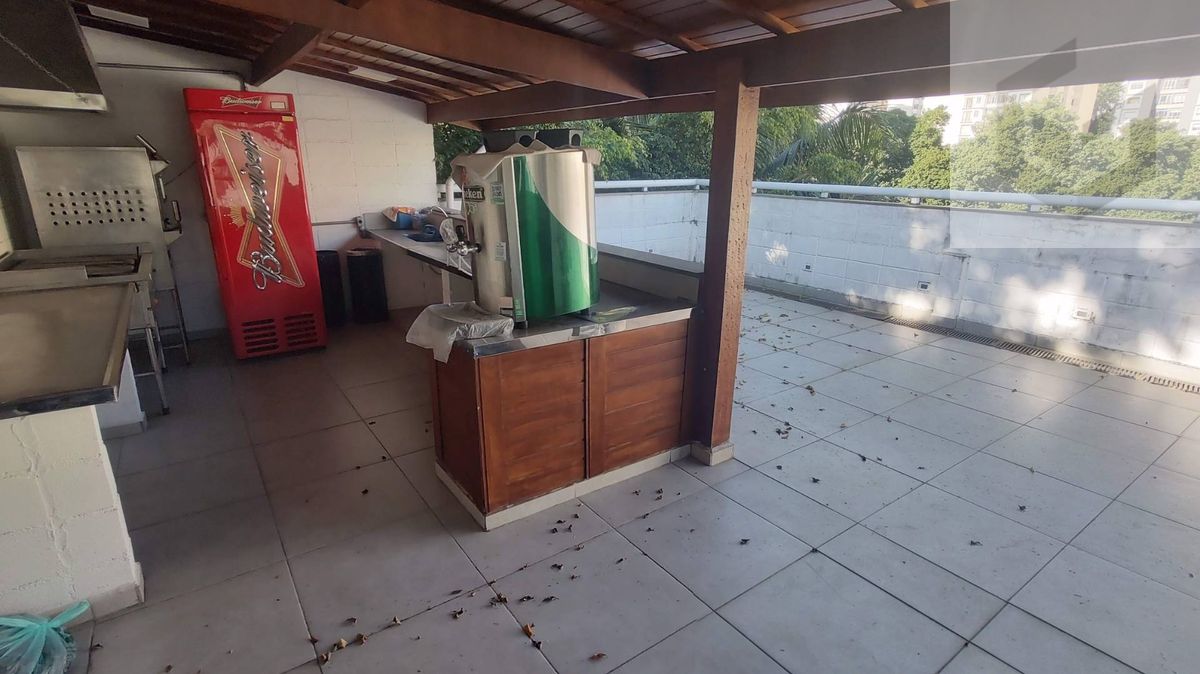 Comercial com 2 Quartos, Pacaembu - São Paulo