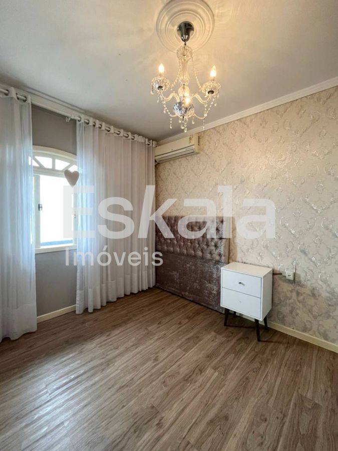 Casa Semimobiliada Com 415m² De Terreno Chico de Paulo - Jaraguá do Sul