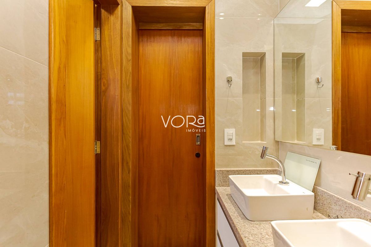 Casa, 3 quartos, 220 m² - Foto 34