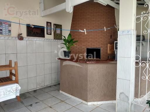 Casa com 3 quartos, Parque Residencial Brabância I - Avaré. Foto 2