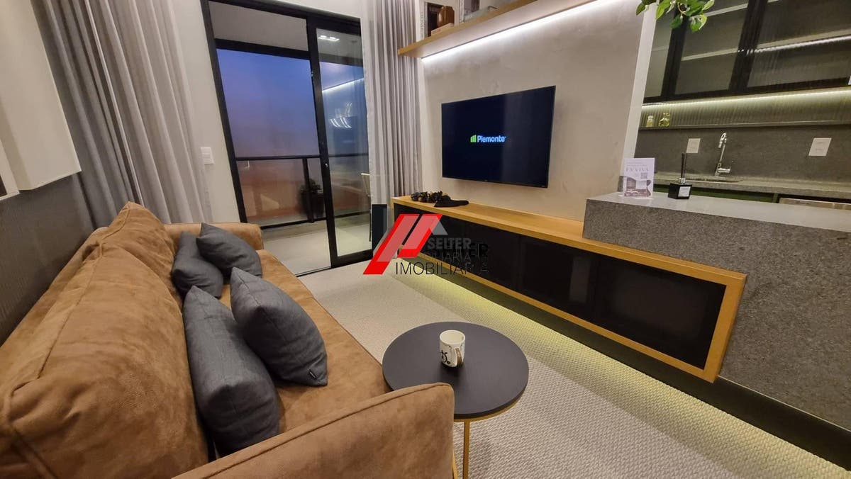 Apartamento a Venda no Bairro Saco Grande em Florianópolis