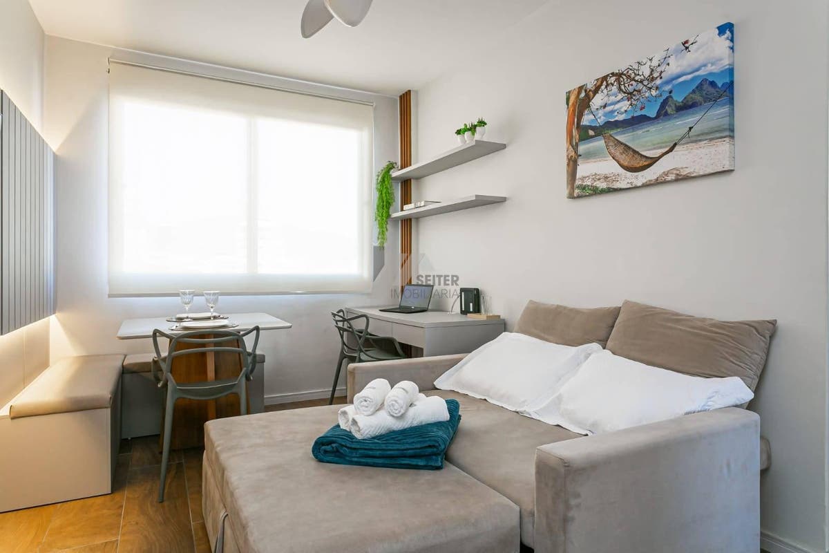 Apartamento com 1 quarto, Centro - Florianópolis
