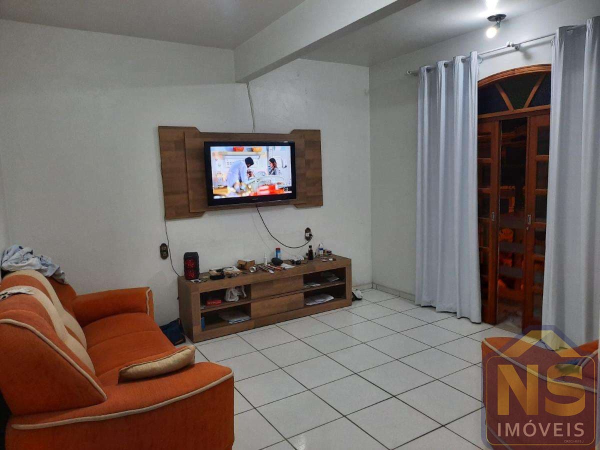 images_611d45698bb8e