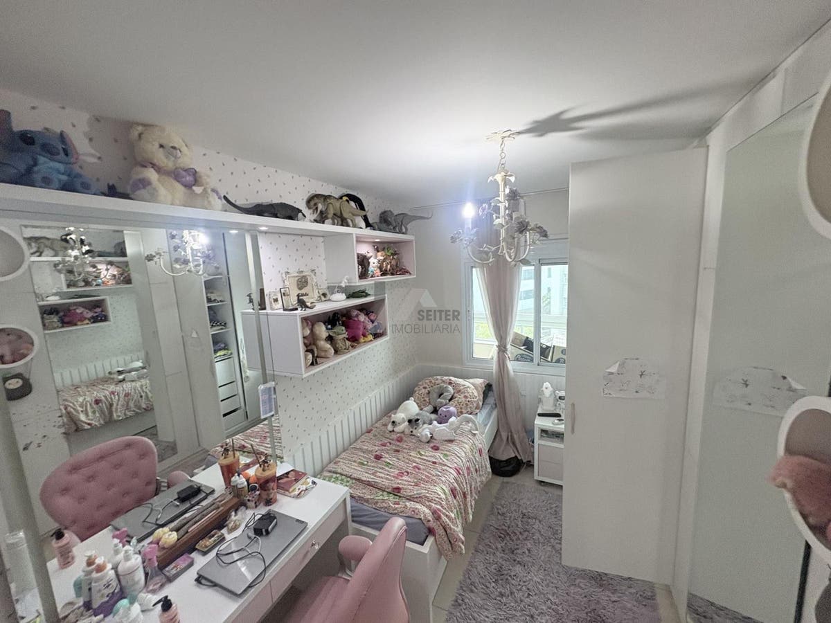 Apartamento de 3 dormitorios com suite a venda no bairro Itacurubi