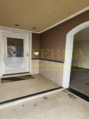 Casa com 2 quartos e 2 salas em Jardim das Flores, Osasco - 305m² de área total - 6