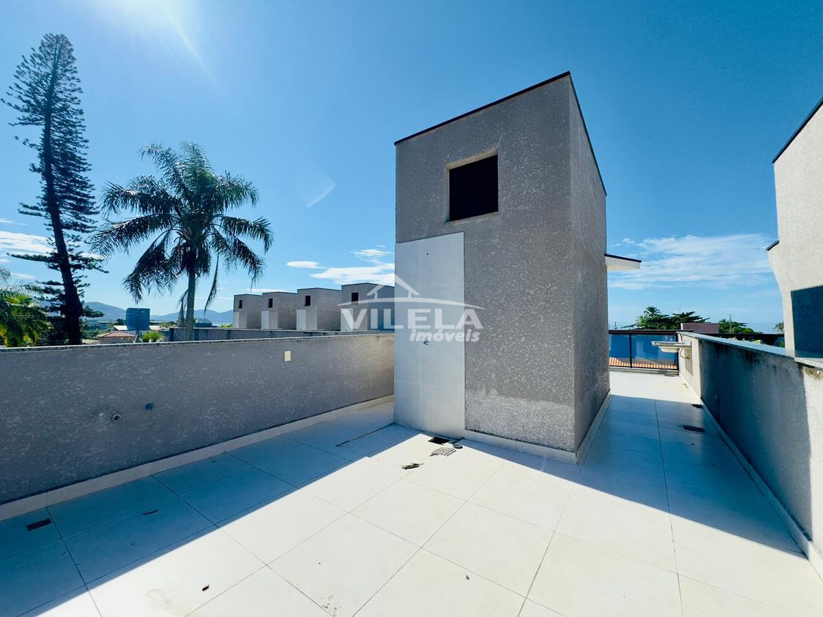 Tríplex no bairro massaguaçu-caraguatatuba-sp