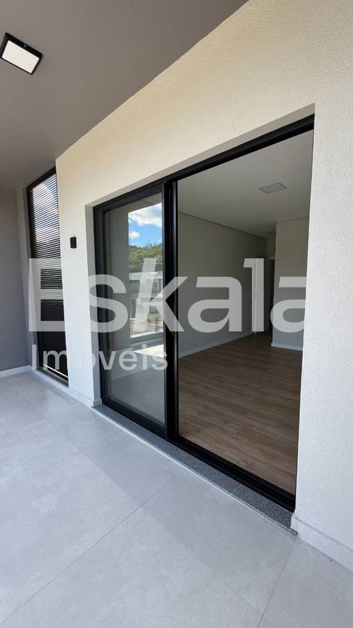 Sobrado Com 01 Suíte + 02 Quartos Amizade - Jaraguá do Sul