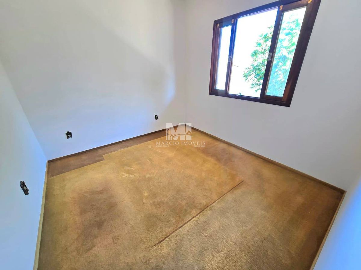 Casa no Centro de Barra Velha próximo a praia