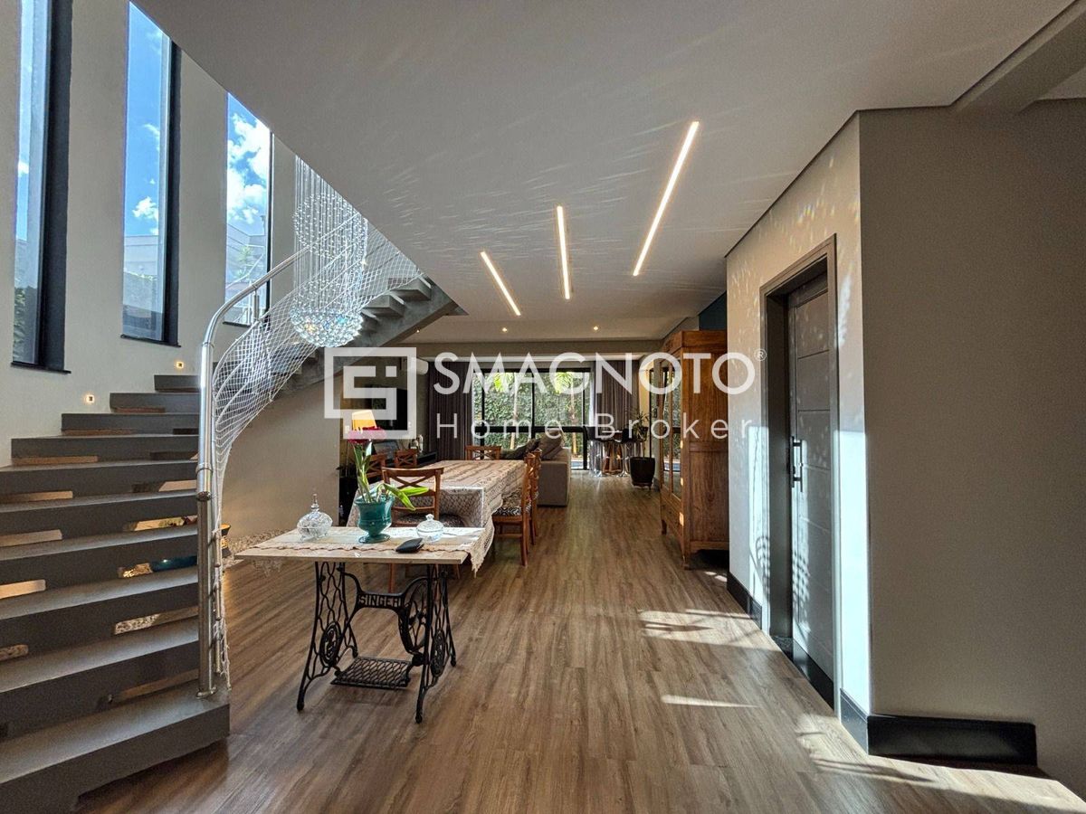 Sobrado com 4 Suítes à Venda no Villa D'Aquila em Piracicaba 304 M² R$ 2.790.000