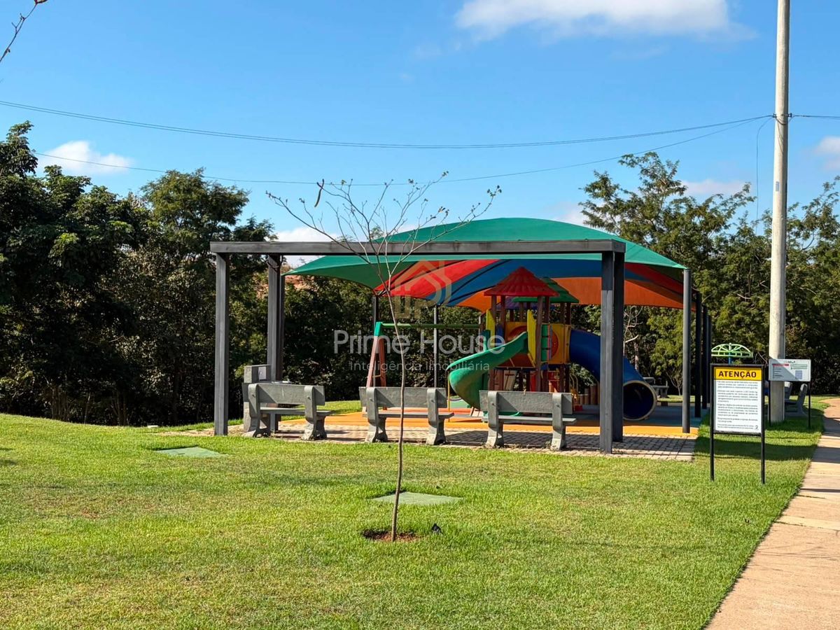 Vende-se Terreno no Condomínio Florais da Mata