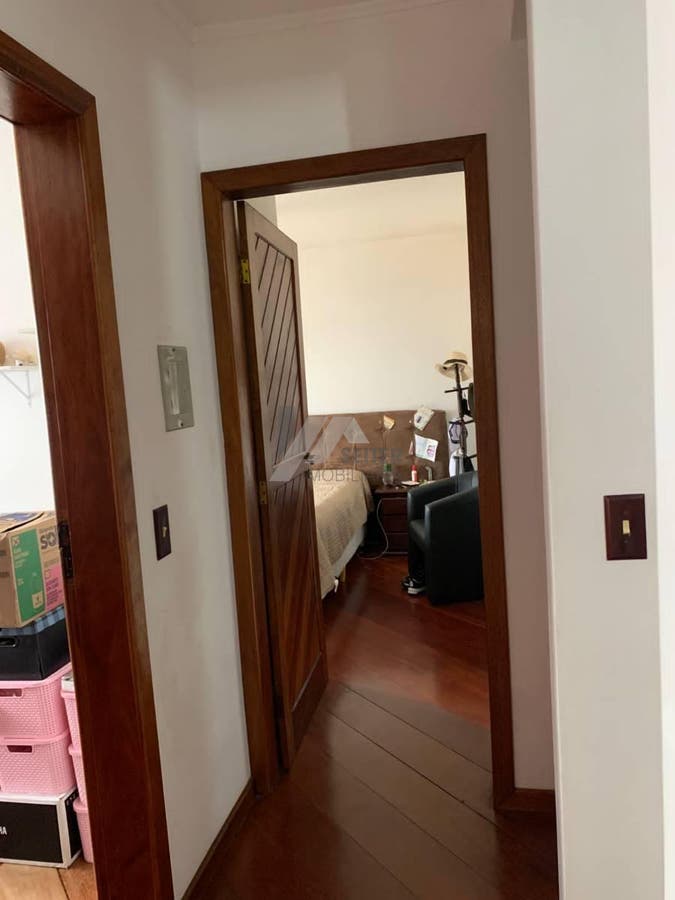 Casa com 5 quartos, Córrego Grande - Florianópolis