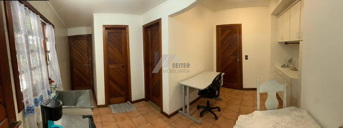 Casa com 5 quartos a venda no Córrego Grande - Florianópolis
