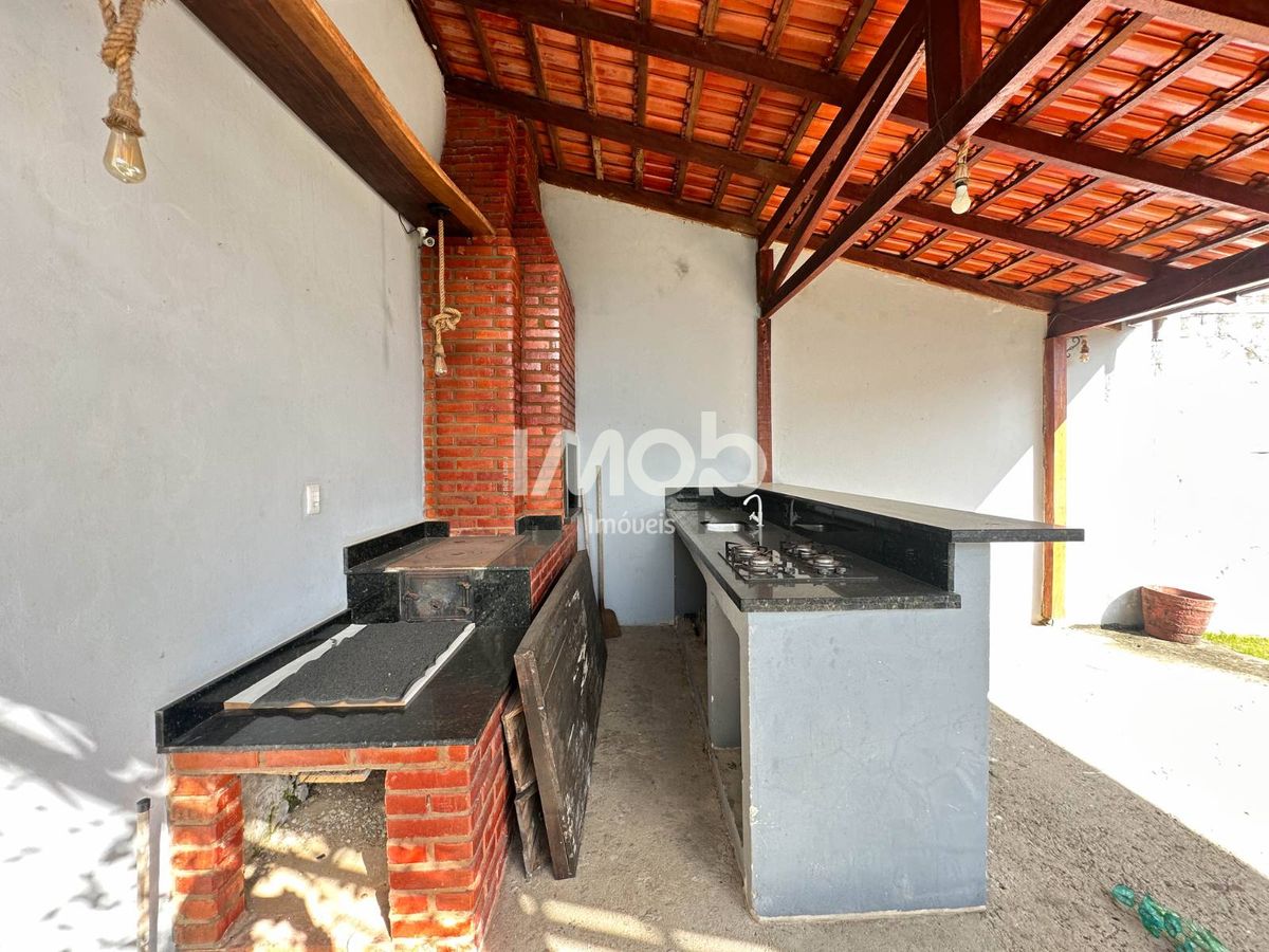 Casa com suíte + 2 quartos - são luís