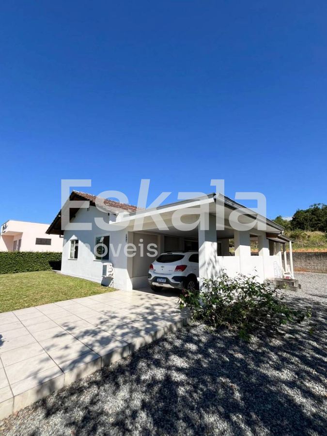 Casa Com 425m² De Área De Terreno Nereu Ramos - Jaraguá do Sul