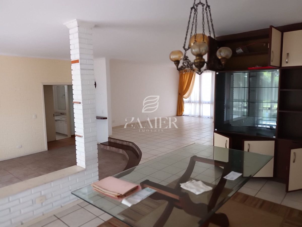 Casa com 3 quartos, Santo Antônio - Joinville