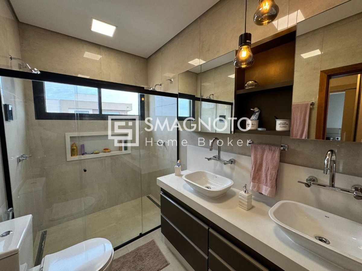 Sobrado com 3 dormitórios à venda, 218 m² por R$ 2.250.000,00 - Residencial Villa D’Aquila - Piracicaba/SP