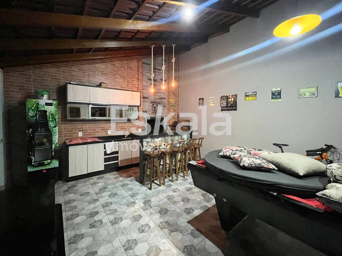 Casa Semimobiliada Com 01 Suíte + 02 Quartos Barro Branco - Guaramirim