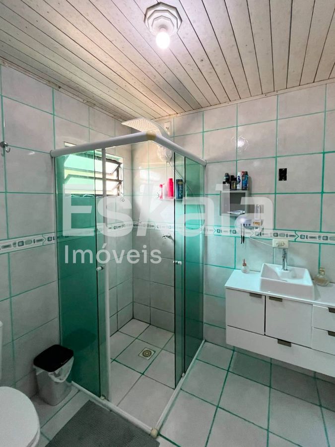 Casa Com 04 Quartos, Sendo 01 Suíte Com Closet Vila Lenzi - Jaraguá do Sul
