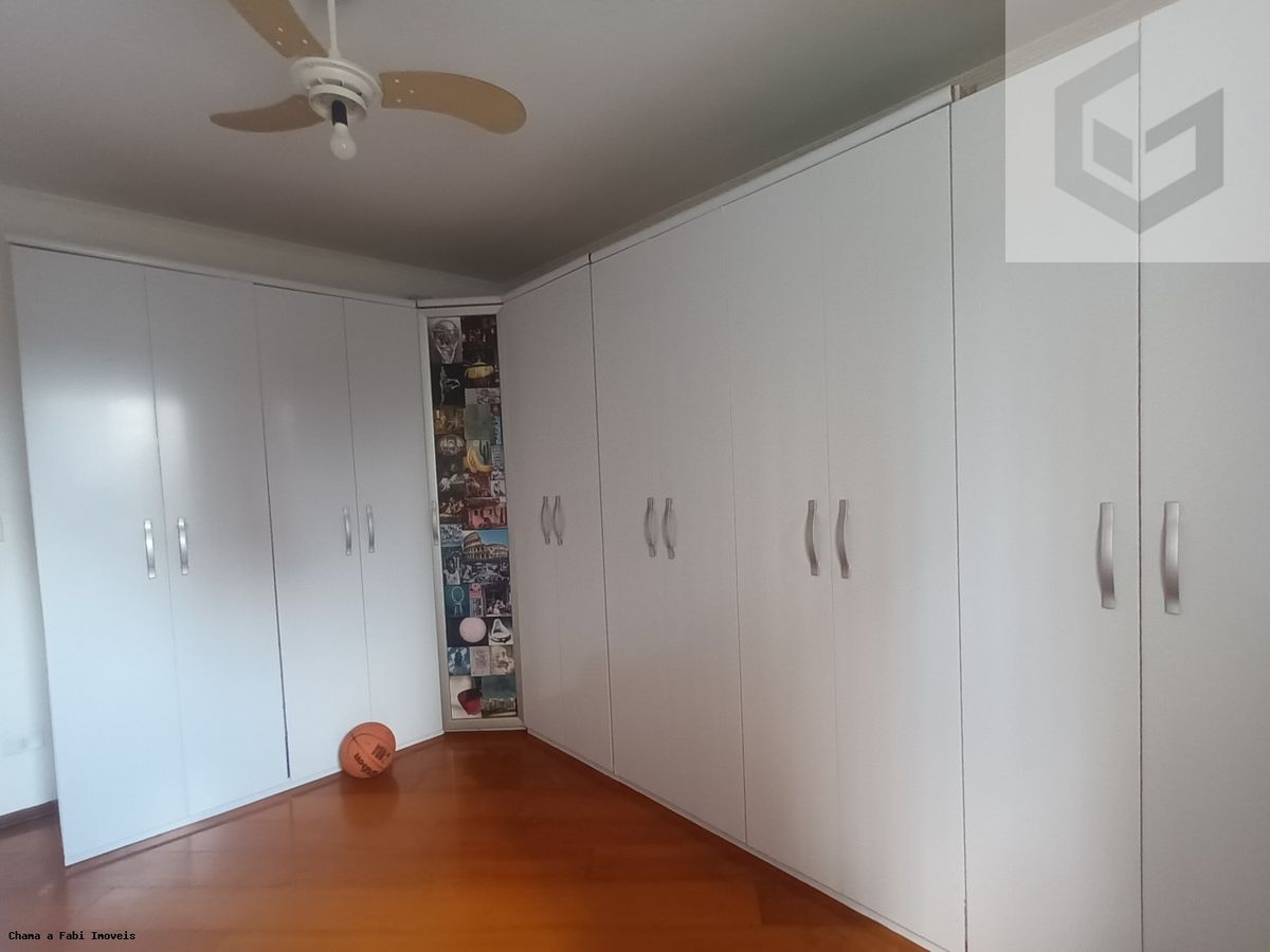 Casa com 3 quartos à Venda, Vila Carrão - São Paulo
