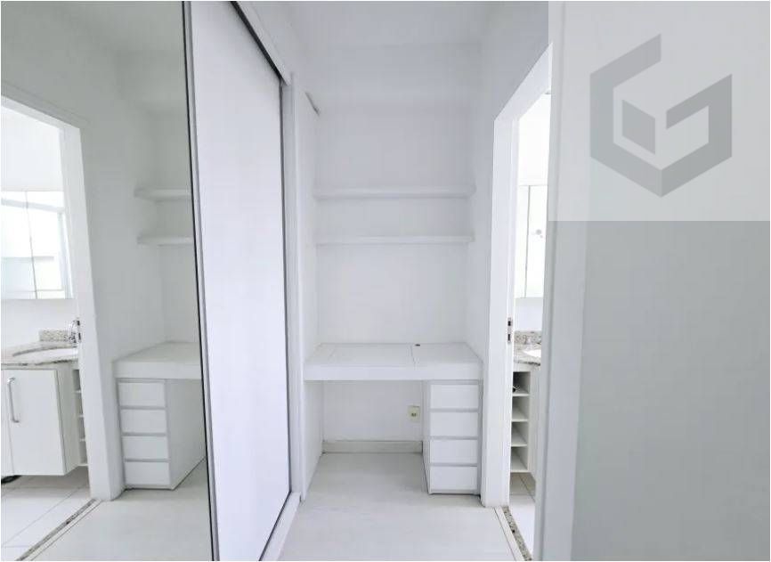 Apartamento com 2 Quartos, Tatuapé - São Paulo