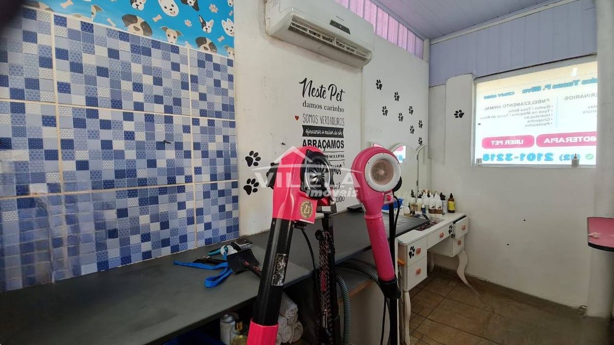 Casa com Edícula - Poiares. Venda.