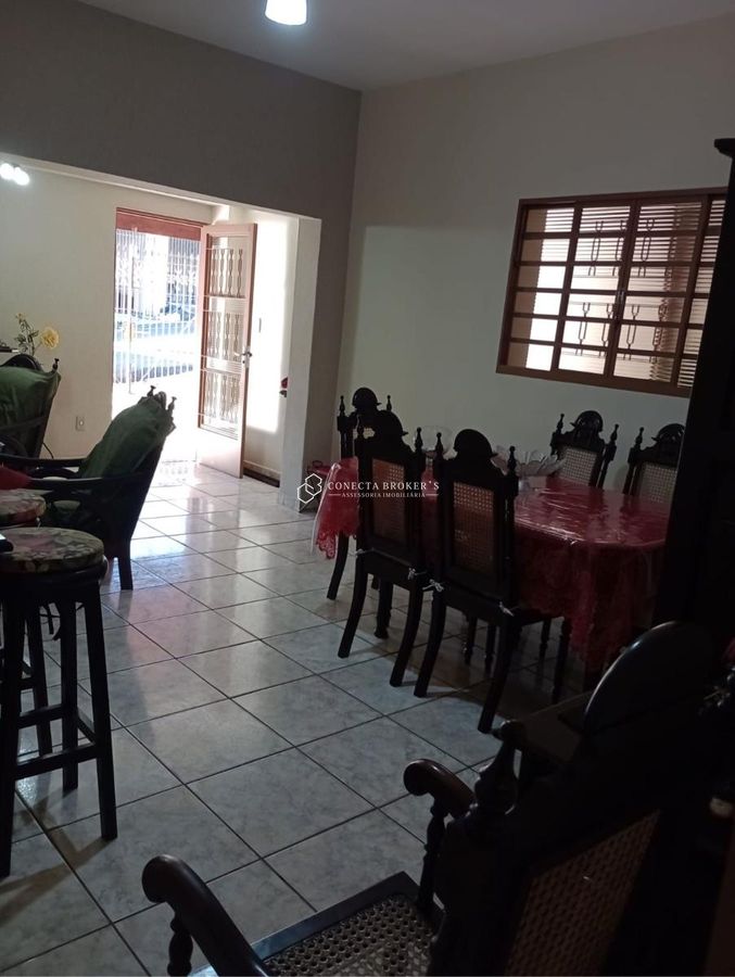 Casa, 3 quartos, 224 m² - Foto 3
