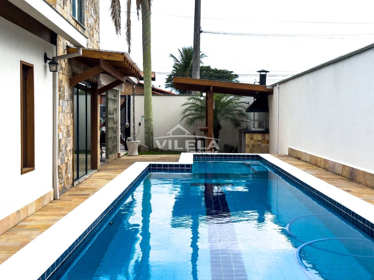 Belíssima casa alto padrão no indaiá-Caraguatatuba-SP