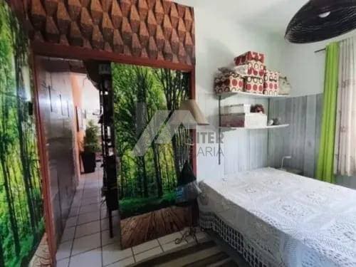 Residencial › Casa, 5 dormitórios, para Venda no Carvoeira- Florianópolis