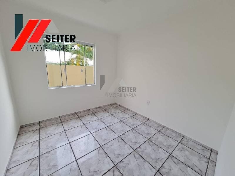 Casa 3 dormitorios para locação trindade