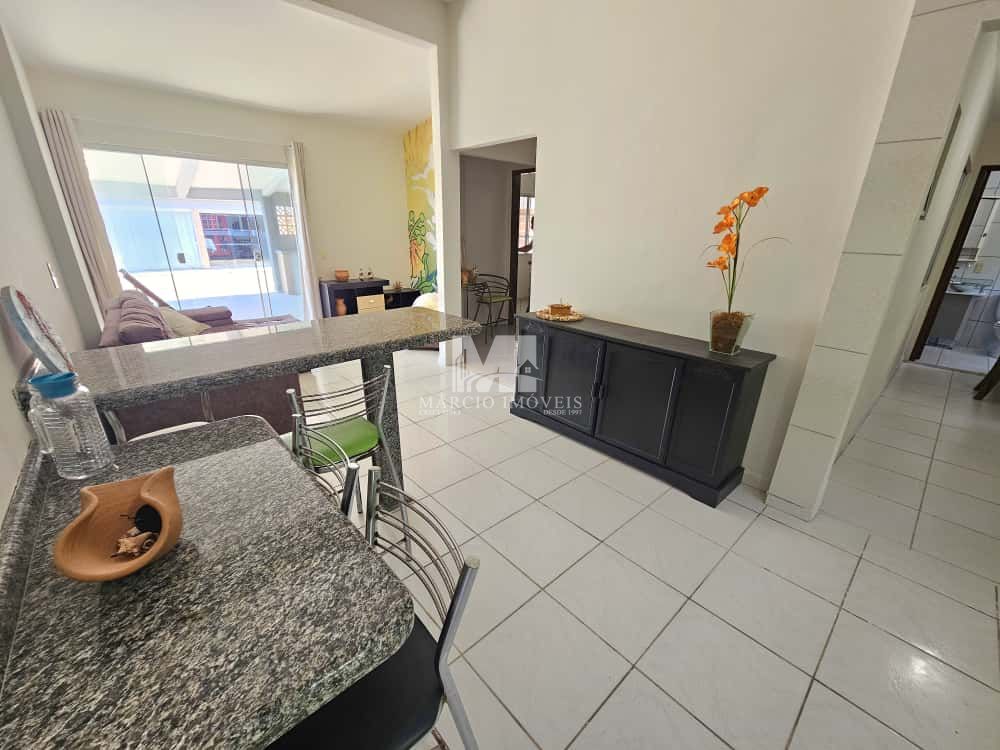 Casa - Condomínio Fechado