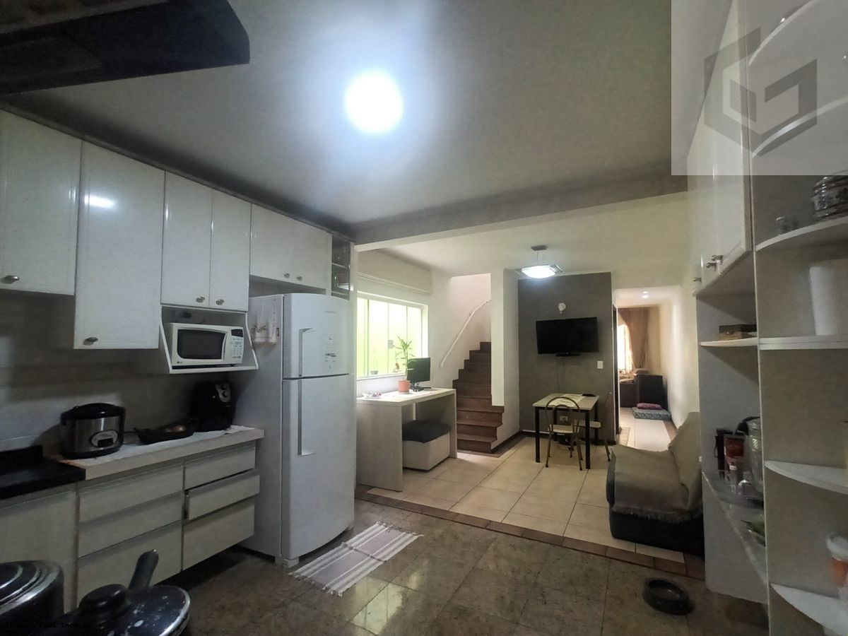 Casa com 3 quartos à Venda, Vila Carrão - São Paulo