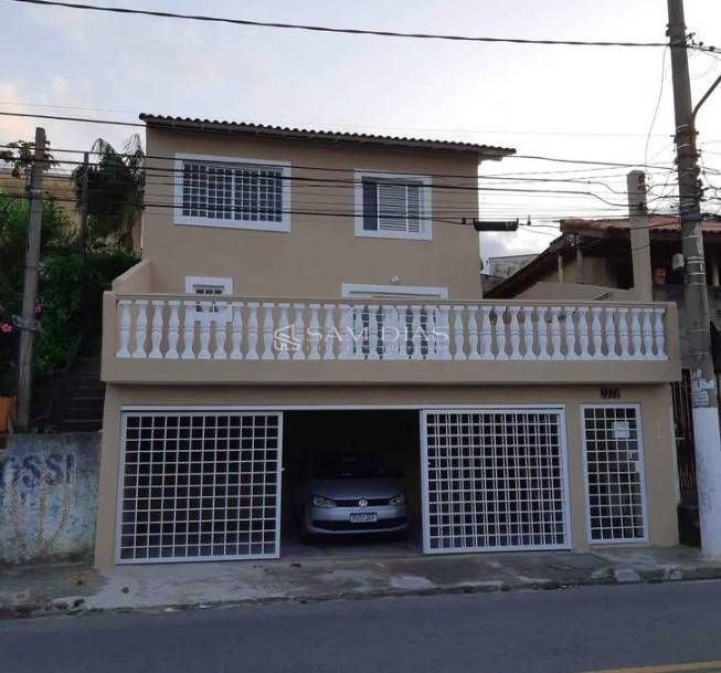 Casa, 3 quartos, 421 m² - Foto 1
