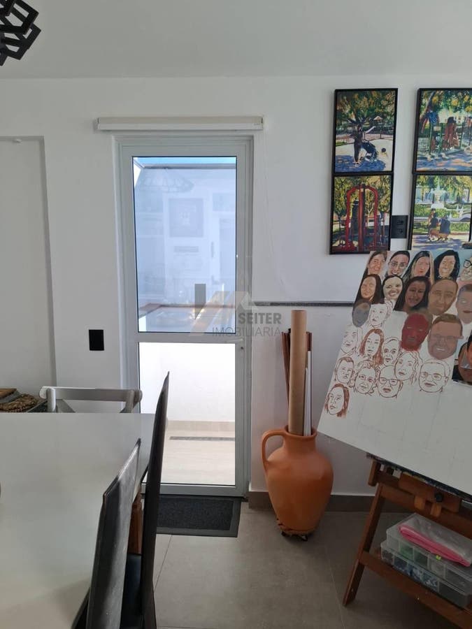 Apartamento com 2 quartos, Centro - Florianópolis