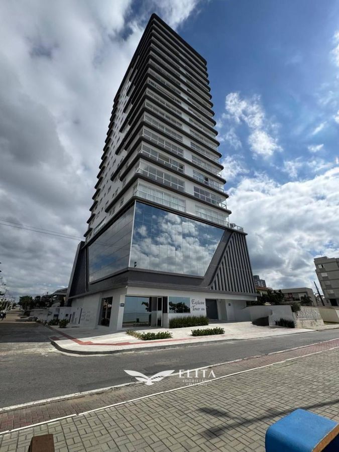 Apartamento, 3 quartos, 161 m² - Foto 2