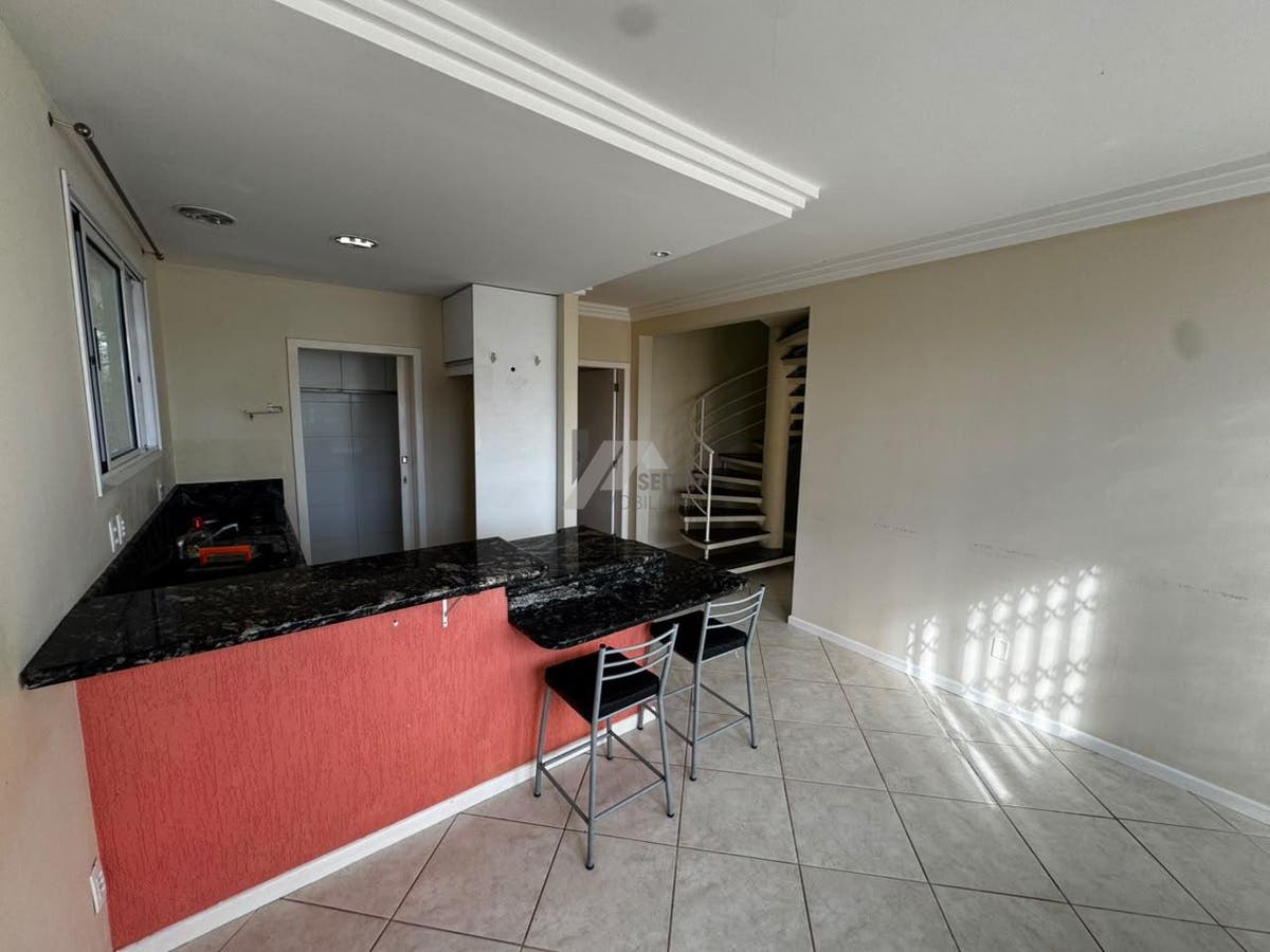 Casa de 4 quartos para alugar na agronomica