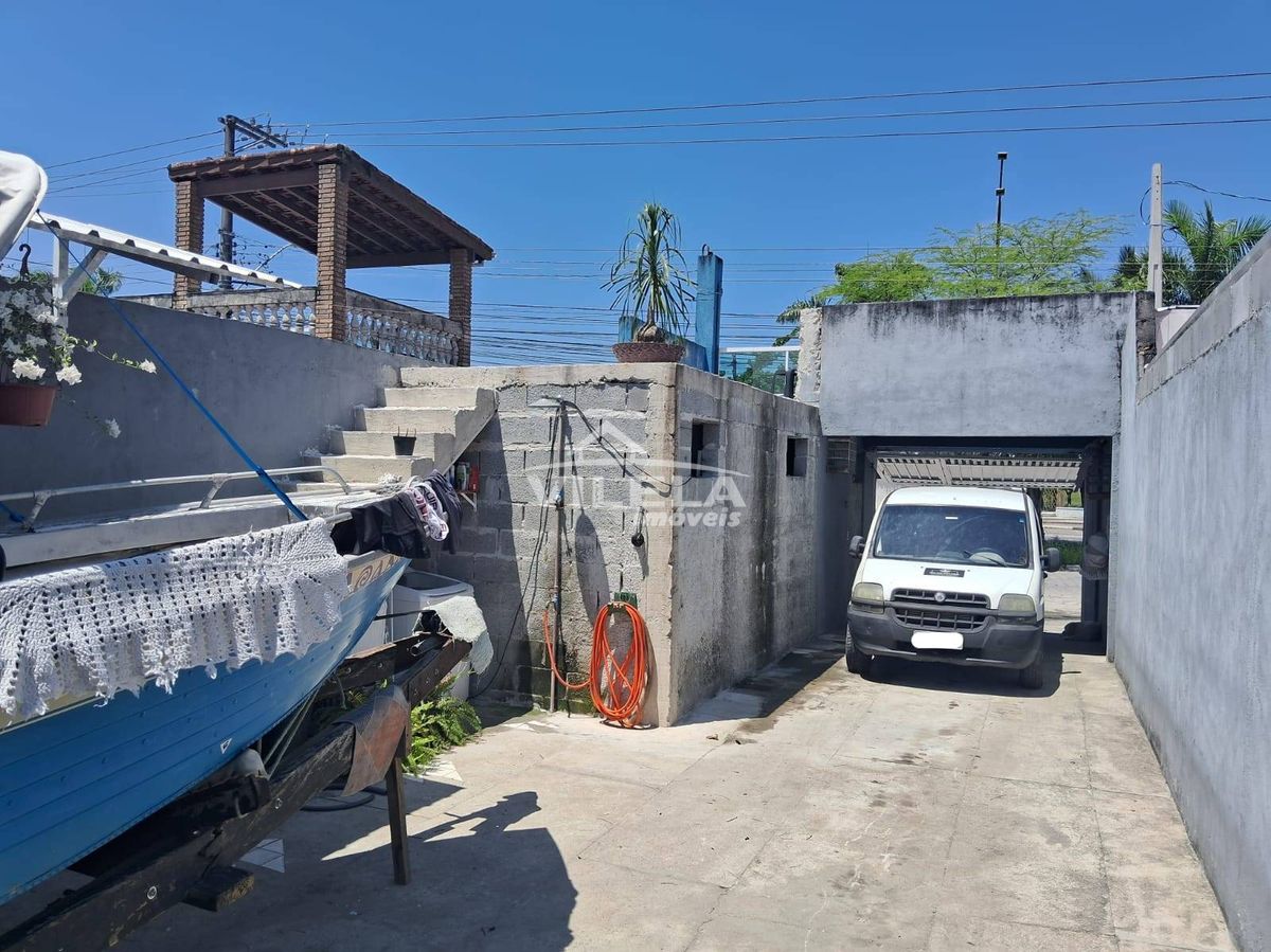 Oportunidade casa na avenida praia de caraguatatuba-sp