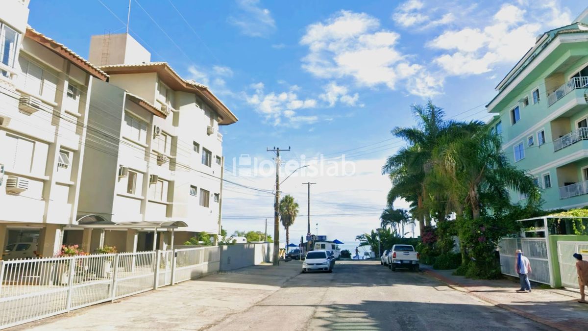 Charmoso apartamento com vista para o mar