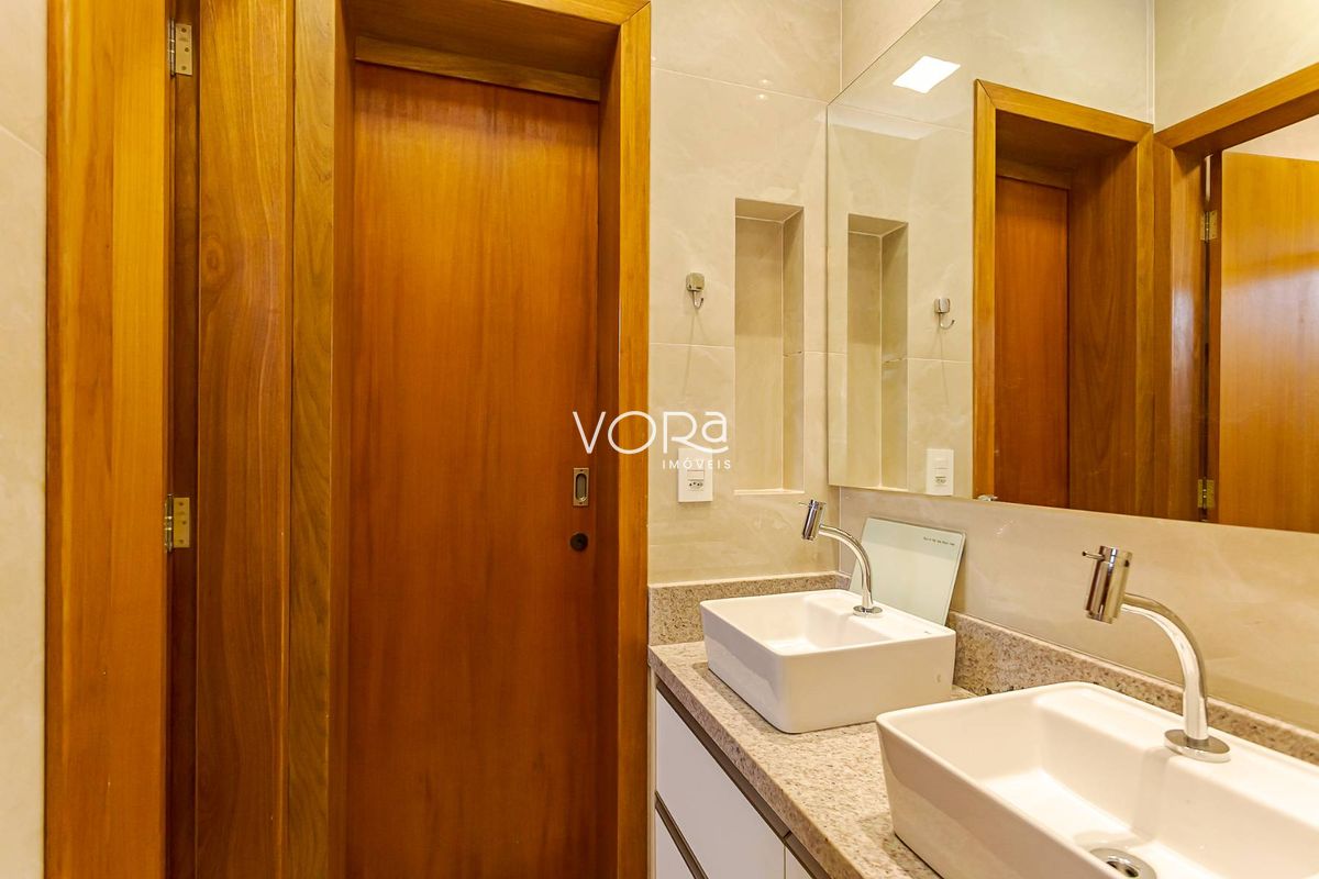 Casa, 3 quartos, 220 m² - Foto 33