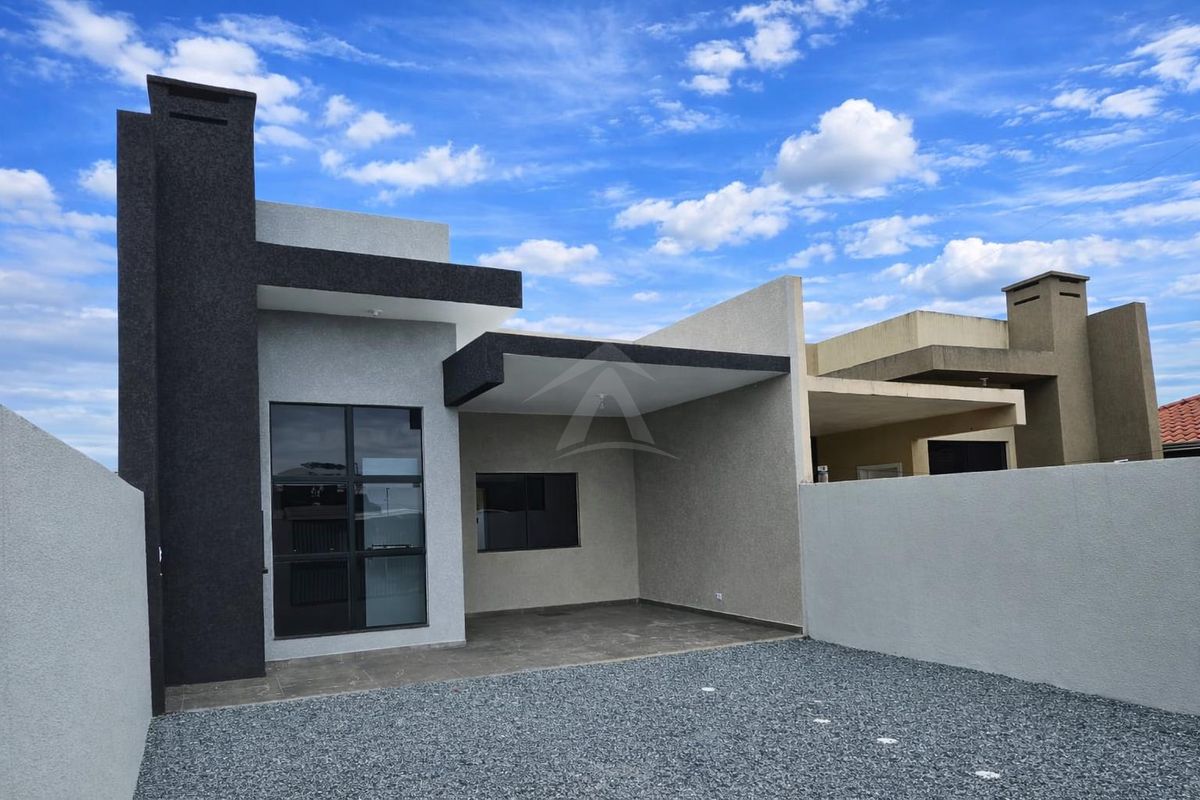 Casa de excelente acabamento, 3 quartos sendo 1 suite, barra do sai