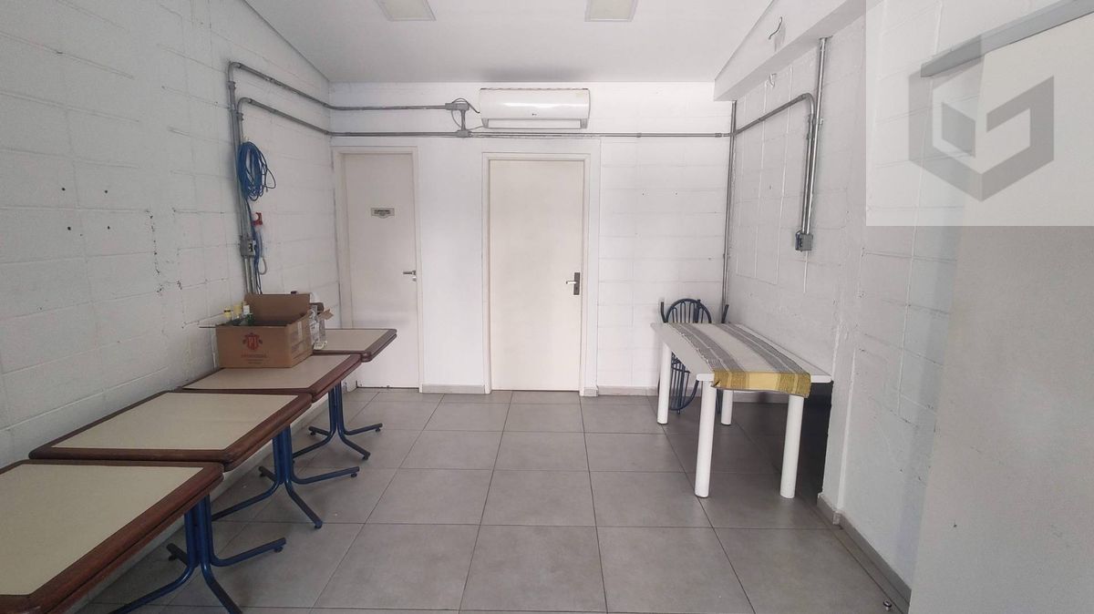 Comercial com 2 Quartos, Pacaembu - São Paulo