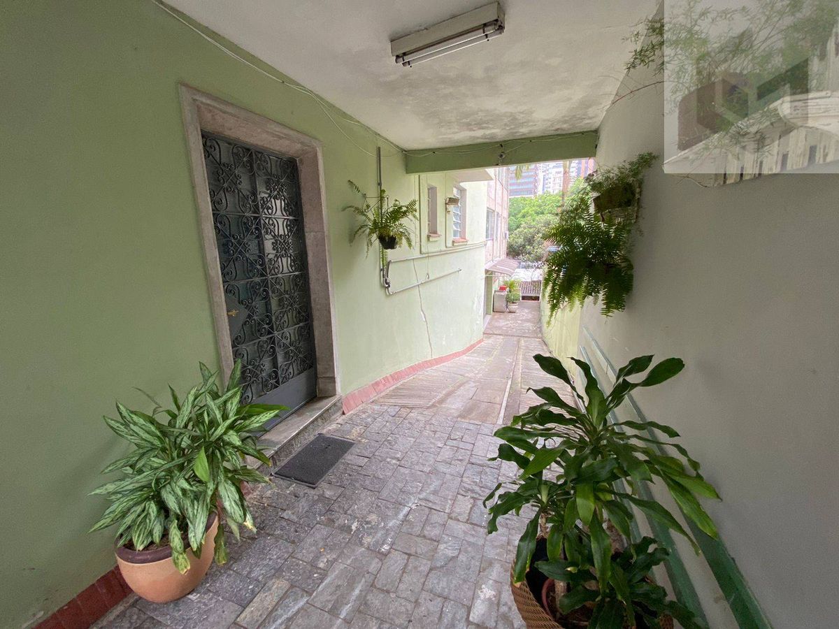 Comercial com 2 Quartos, Pacaembu - São Paulo