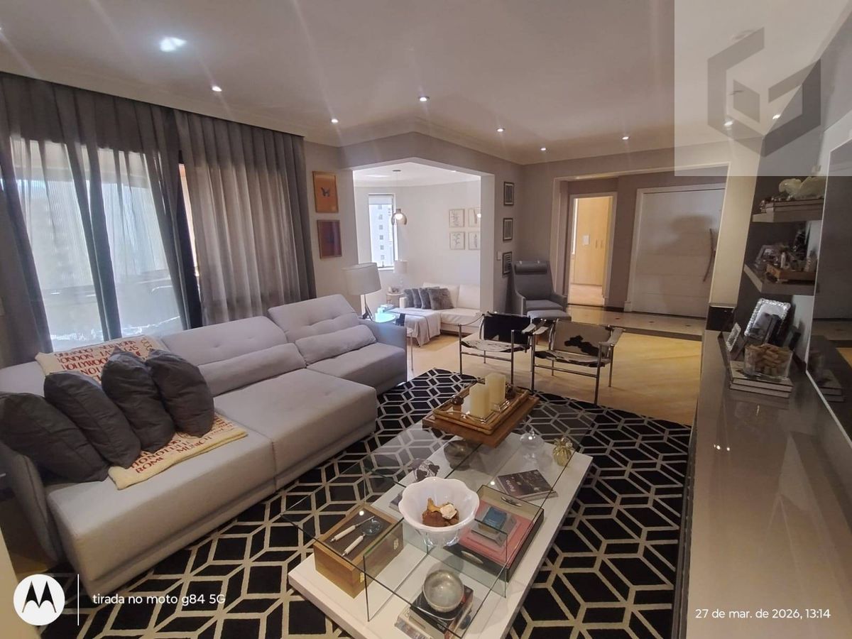 Apartamento com 4 Quartos, Tatuapé - São Paulo