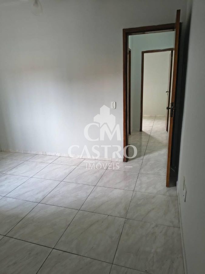 Sobrado 2 quartos em Parque Guaianazes, São Paulo. Padrão simples e funcional. 65m²
