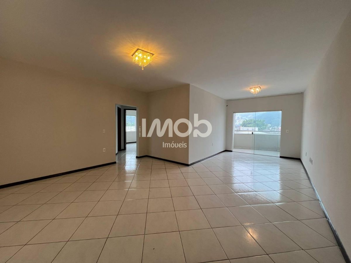 Apartamento com suíte + 2 quartos, vila baependi