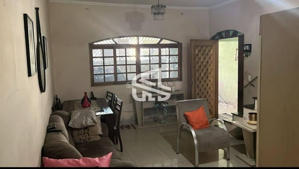 Casa, 4 quartos, 3 m² - Foto 2
