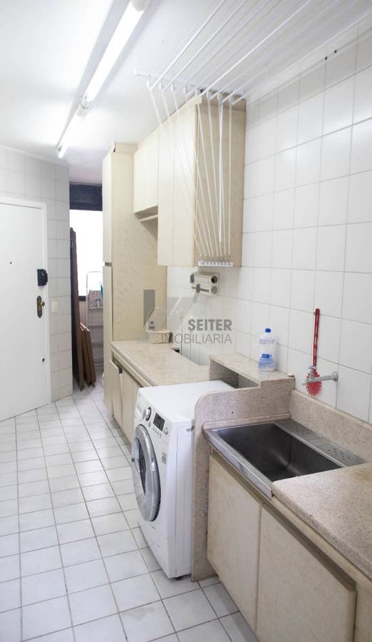 Apartamento com 3 quartos, Centro - Florianópolis