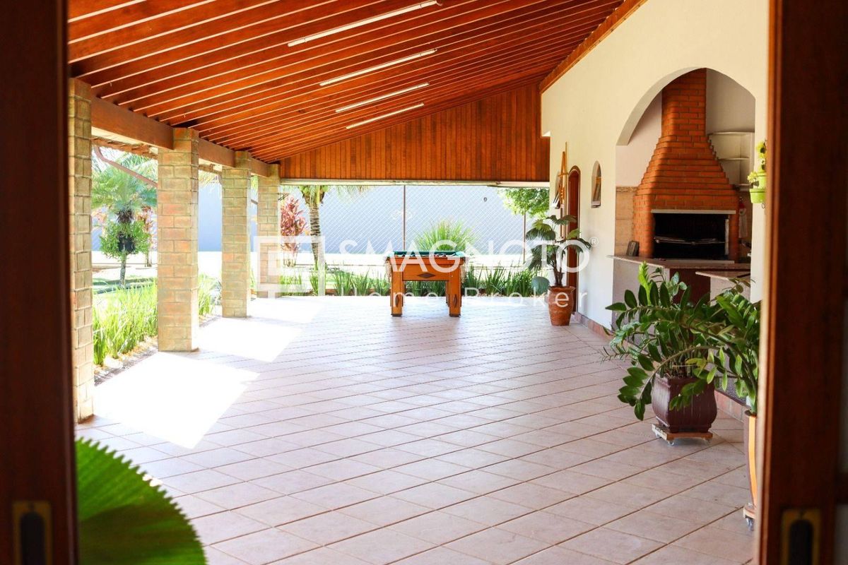 Casa Condomínio Colinas do Piracicaba com 3 Quartos e 4 banheiros à Venda, 400 m² por R$ 1.280.000